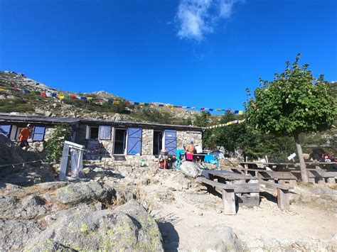 Où dormir sur le GR20 Refuges bergeries et hôtels Refuges bergeries