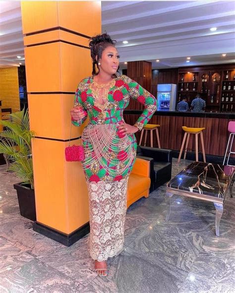 Latest And Best Owambe Gown Styles For Ankara Print Ladeey