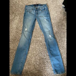 Hollister Low Rise Super Skinny Gem