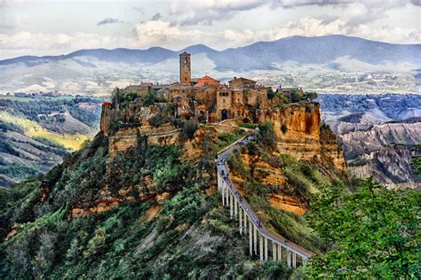 Civita Di Bagnoregio Civita è Una Frazione Del Comune Di B Flickr