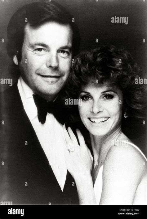 Hart To Hart Stefanie Powers And Robert Wagner