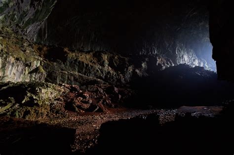 Mulu National Park: Exploring the Caves - Sailingstone Travel