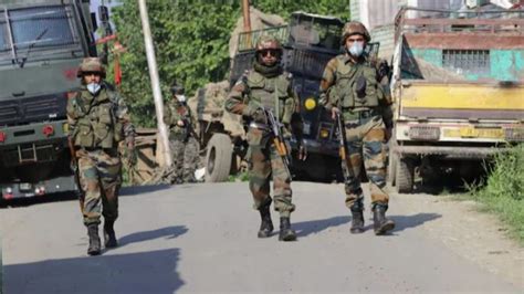 Jammu And Kashmir Top Jaish E Mohammed Commander Killed In Tral