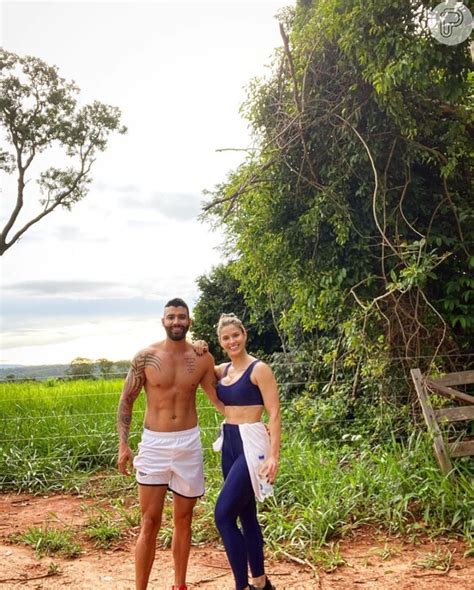 Foto Gusttavo Lima E Andressa Suita Vivem Em Uma Fazenda De Mil M