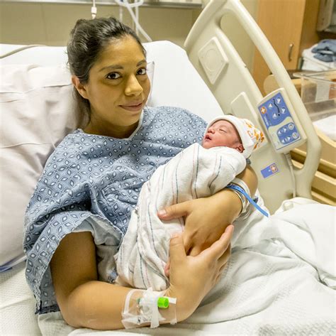 Bakersfield's first 2018 baby born at Memorial Hospital | News ...