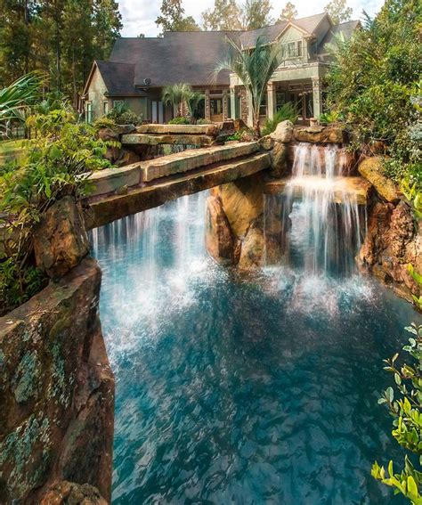 585 best images about Dream Pools on Pinterest | Mansions, Waterfalls and Pools