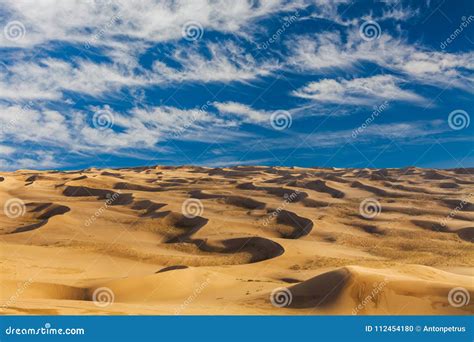 Dunas De Areia Bonitas Em Sahara Desert Foto De Stock Imagem De