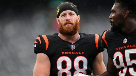 Bengals Vs Browns Player Props Monday Night Football Picks For Kareem Hunt Hayden Hurst