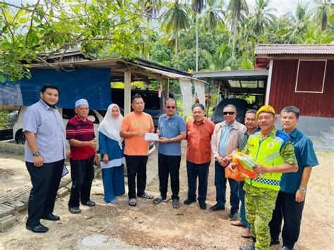 Ziarah Kasih Tampin Santuni Keluarga Miskin Tegar Negeri Kita