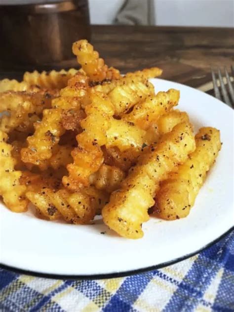 How to Cook Frozen Fries - Air Fryer Frozen French Fries & More