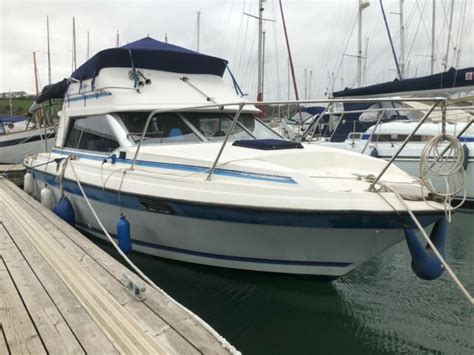 Bayliner 2560 Flybridge Cruiser 1987 For Sale From United Kingdom