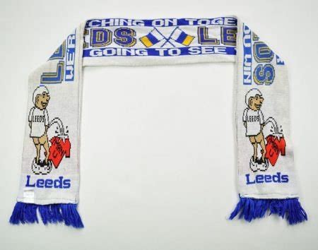 LEEDS UNITED SCARF Other Shirts \ Scarves | Classic-Shirts.com