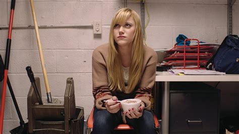 Review: It Follows (2015) - REEL GOOD