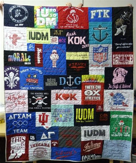 College Quilt | Quilts, Tshirt quilt, Quilt college