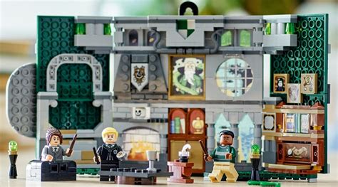 Lego Harry Potter Flaga Slytherinu Niskie Ceny I Opinie W Media