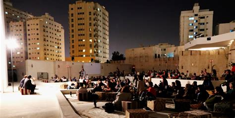 Оформление уличного кинотеатра для фестиваля