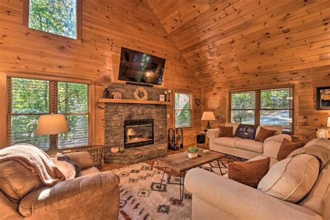 Blue Ridge Cabin Hot Tub, Fire Pit and Grill!, Blue Ridge (updated ...