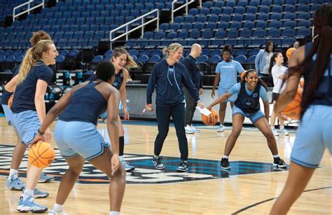 Unc Womens Basketball Ready For Its Shot In The Spotlight Raleigh