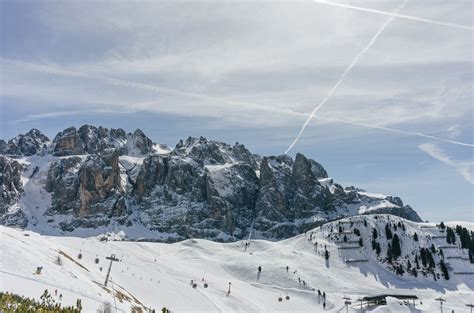 Ski Resort in Dolomites, Italy | Free Stock Image - Barnimages