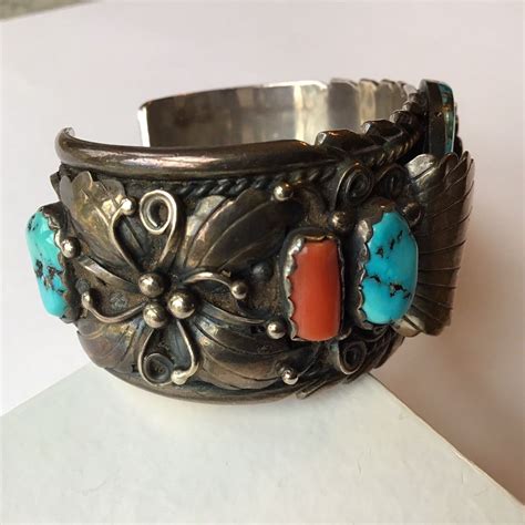 V Chee Signed Sterling Silver Native American Turquoi Gem