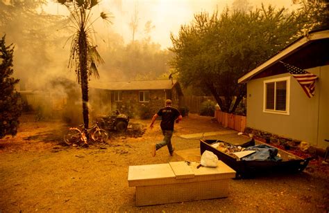 In Pictures California Wildfires Prompt Urgent Evacuations