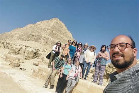 Private Day Tour To Giza Pyramids Saqqarah And Memphis A Journey Back