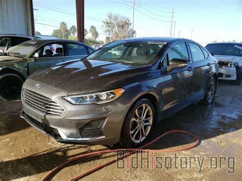 Report 3fa6p0cd4kr271012 Ford Fusion 2019 Gray Gas Price And Damage