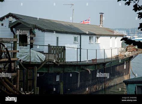 House Boat On The River Orwell At Pin Mill Suffolk Uk Stock Photo Alamy