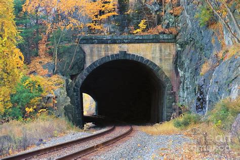 Train Mountain Tunnel | ubicaciondepersonas.cdmx.gob.mx