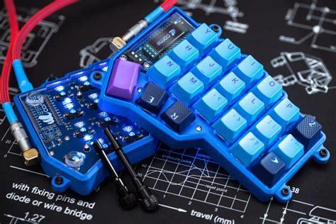 Blue Corne Crkbd W Custom3dprintedcase Tenting Rmechanicalkeyboards