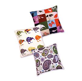 Kiwis New Zealand Cushion Cover - CV665 – New Zealand Souvenirs & Gifts