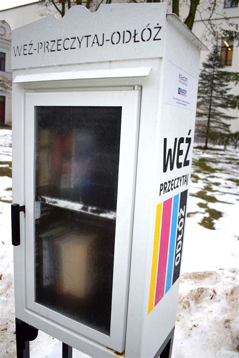 Biblioteczki plenerowe wróciły do Parku Leśniczówka i na osiedle