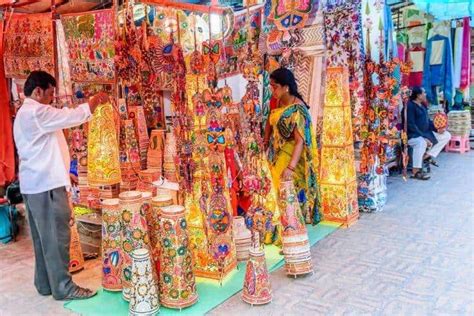 Shopping In Delhi 10 Best And Cheapest Markets