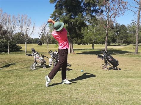 Golf Bauti Pereira ganó el Repechaje se metió en el Scratch e hizo