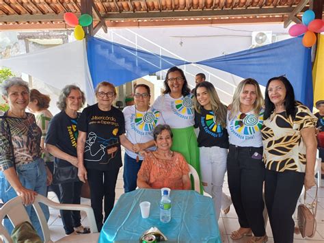 Grupo Esperança Viva Santa Júlia celebra alegria o dia do GEV