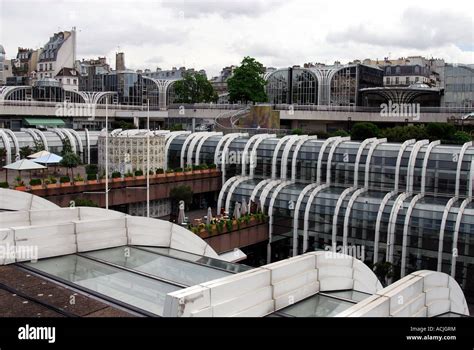 LES HALLES PARIS Stock Photo - Alamy