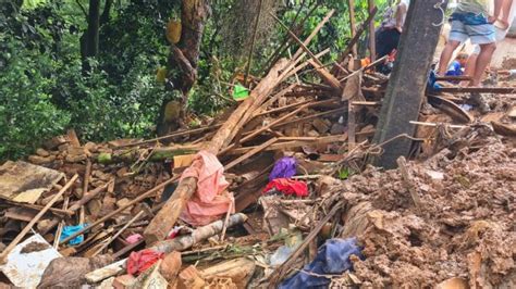 Aratuba Ce Mulher E Duas Crian As Morrem Em Desabamento De Casas Ap S