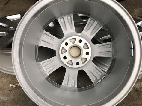 Oryginał felgi aluminiowe 16 cali 8P0 audi A3 S3 Vw golf Skoda octavia