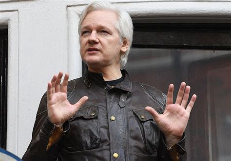 Biden Justice Dept Asks British Court To Approve Assange Extradition