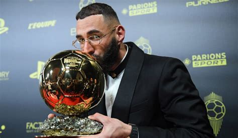 Sein Traum Ist Wahr Karim Benzema Gewinnt Ballon D‘or 2022