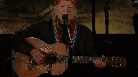 Willie Nelson Gives Star-Studded Performance At Rock n Roll Hall Of ...