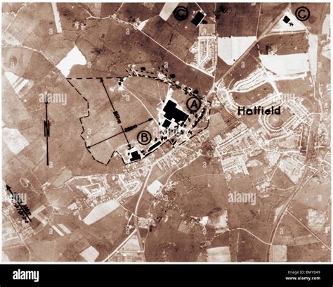 Ww2 Airfield Hi Res Stock Photography And Images Alamy