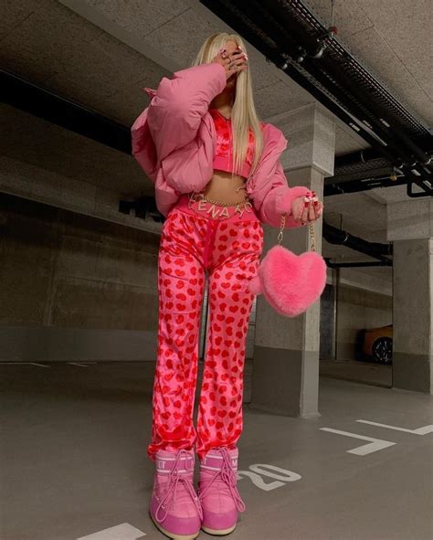 Y3k Heart Tracksuit Barbiecore Outfit Teenage Fashion Outfits Pink