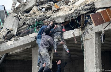 トルコ・シリア地震、死者5000人超 写真16枚 国際ニュース：afpbb News