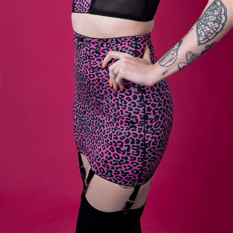 007 Pink Leopard Print High Waist Pull On Girdle Revival Lingerie