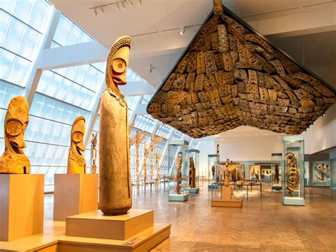 20 Famous Museums Around the World : HGTV.com | HGTV