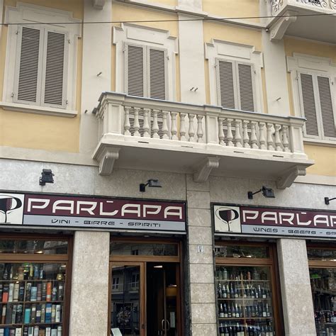 Travelers react to the new high speed trains at como san giovanni 10