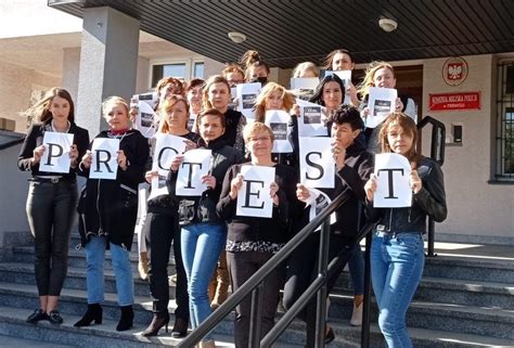 Czarny protest w policji na Podkarpaciu Pracownicy cywilni chcą