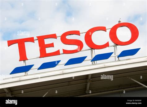 Tesco store Fotos und Bildmaterial in hoher Auflösung Alamy