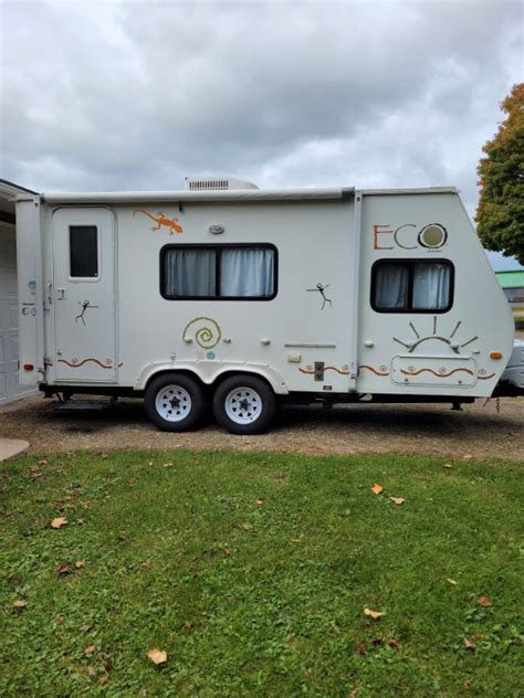 Camper Trailer Travel Trailers And Campers Owen Sound Kijiji